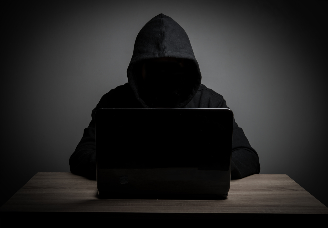 Kodeks karny a cyberprzestępczość – jakie są konsekwencje przestępstw online?